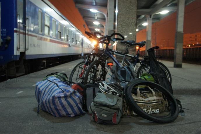 已到南宁，明日出发前往越南。